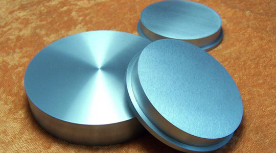 What is a molybdenum sputtering target